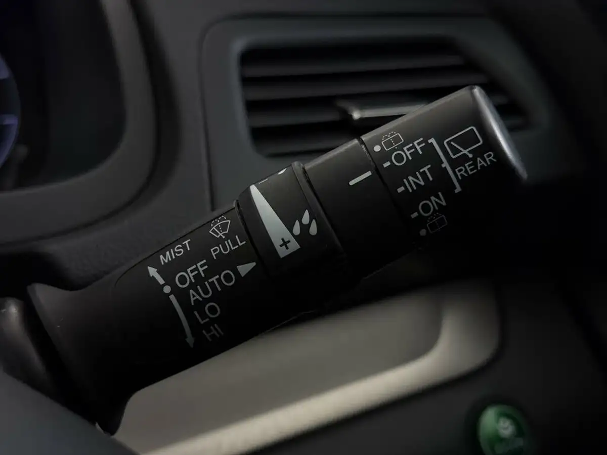 2015-honda-cr-v-20-ex-auto-big-27