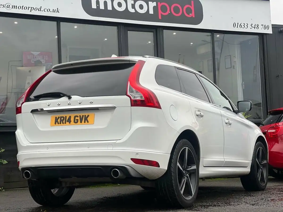 2014-volvo-xc60-24td-d4-r-design-lux-181bhp-nav-geartronic-big-3