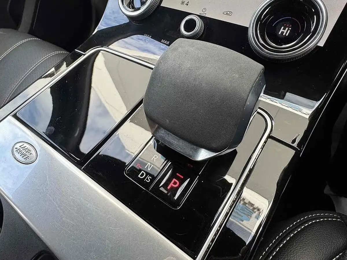 2022-land-rover-range-rover-velar-20-d200-r-dynamic-se-big-34