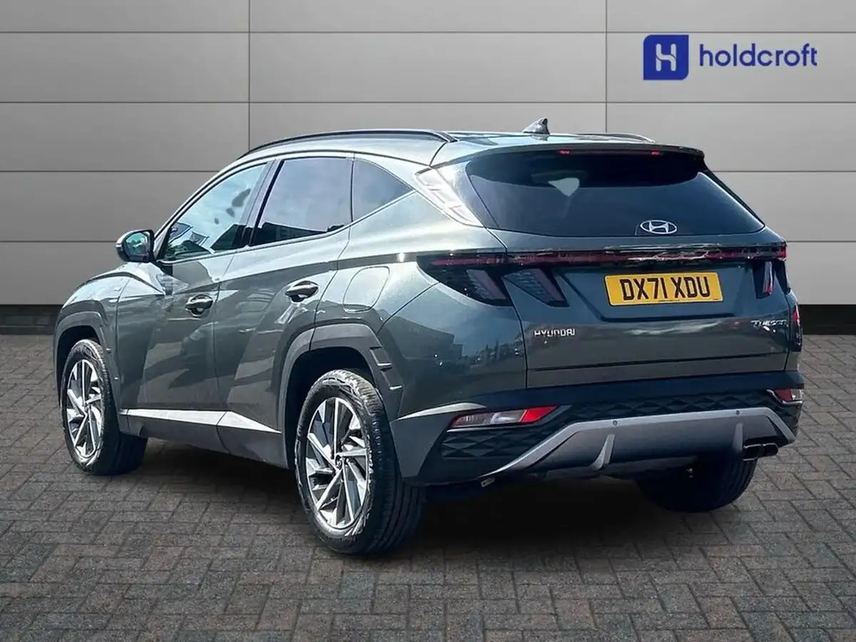 2021-hyundai-tucson-16-t-gdi-premium-150ps-48-volt-mhev-1598cc-dct-big-2