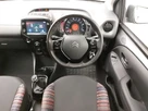 2021-citroen-c1-10-vti-shine-5d-small-6
