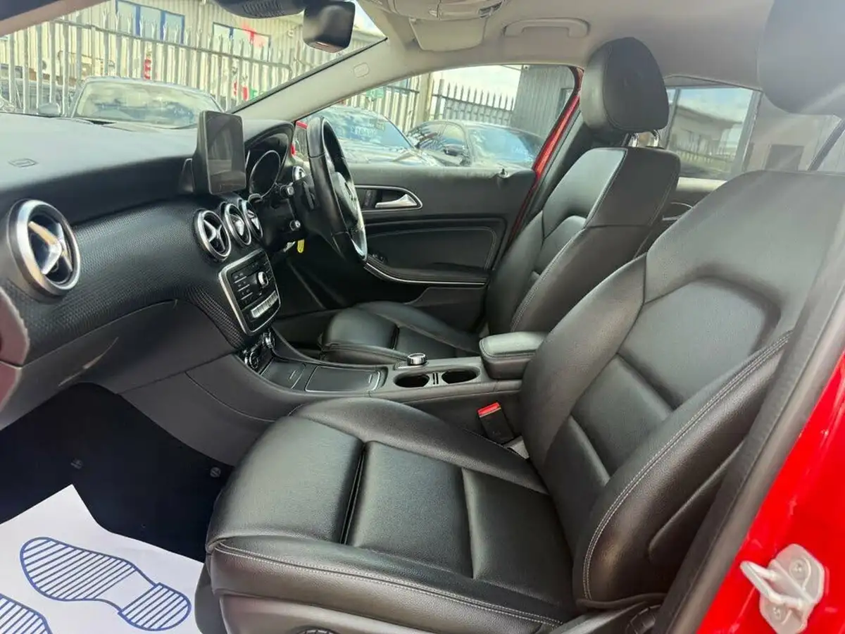 2016-mercedes-benz-a-class-21d-a200d-sport-premiumss-7g-dct-big-76