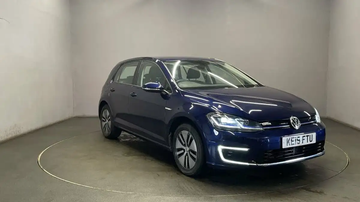 2019-volkswagen-golf-e-e-golf-big-9