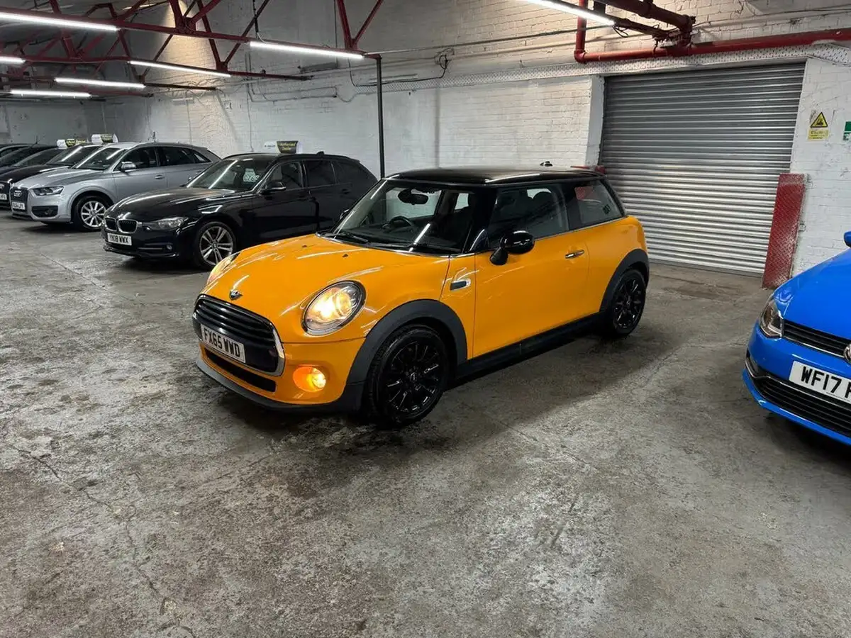 2015-mini-cooper-15-cooper-3d-big-2