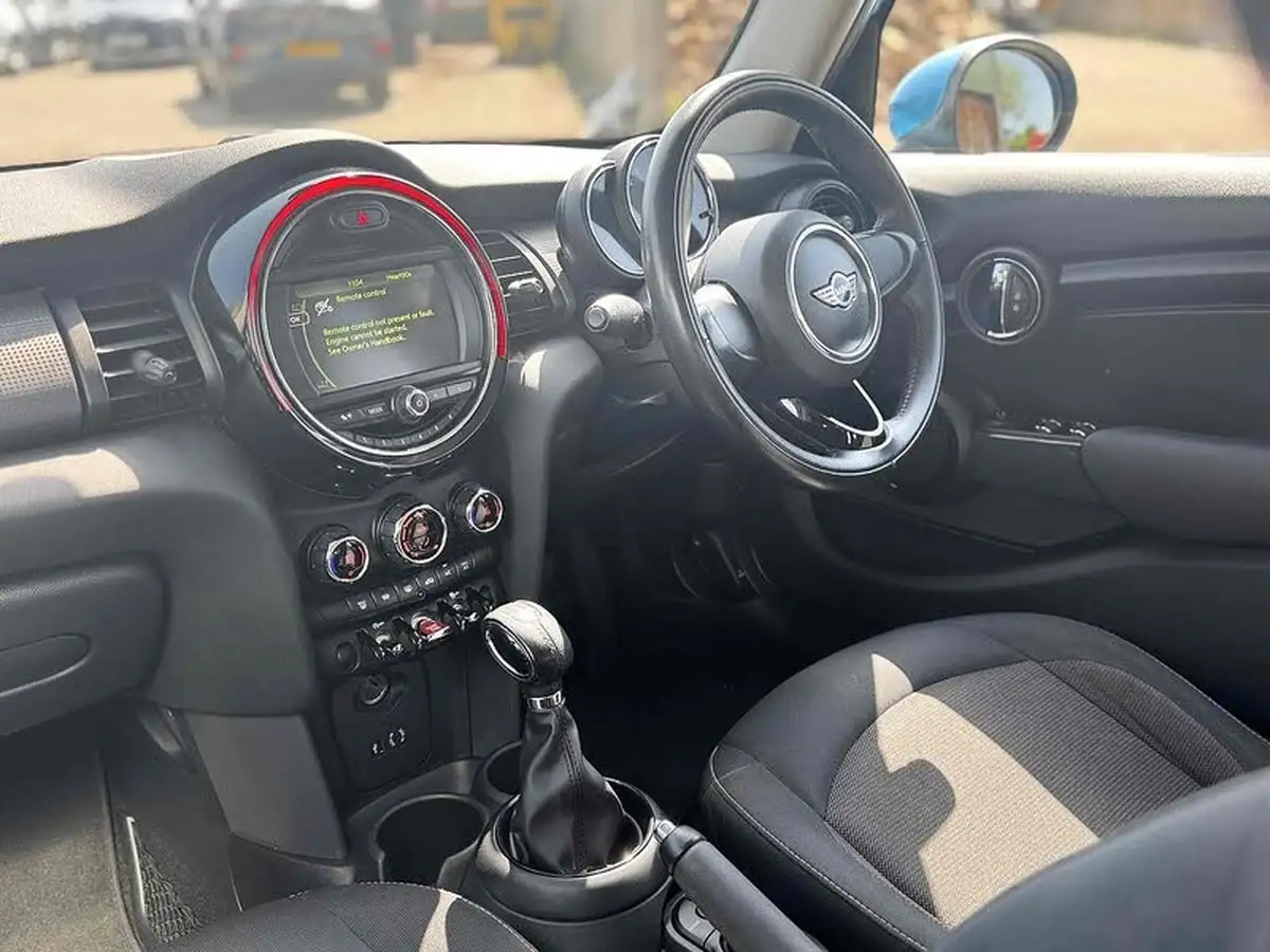 2017-mini-cooper-15-cooper-ss-hatchback-5d-auto-big-14