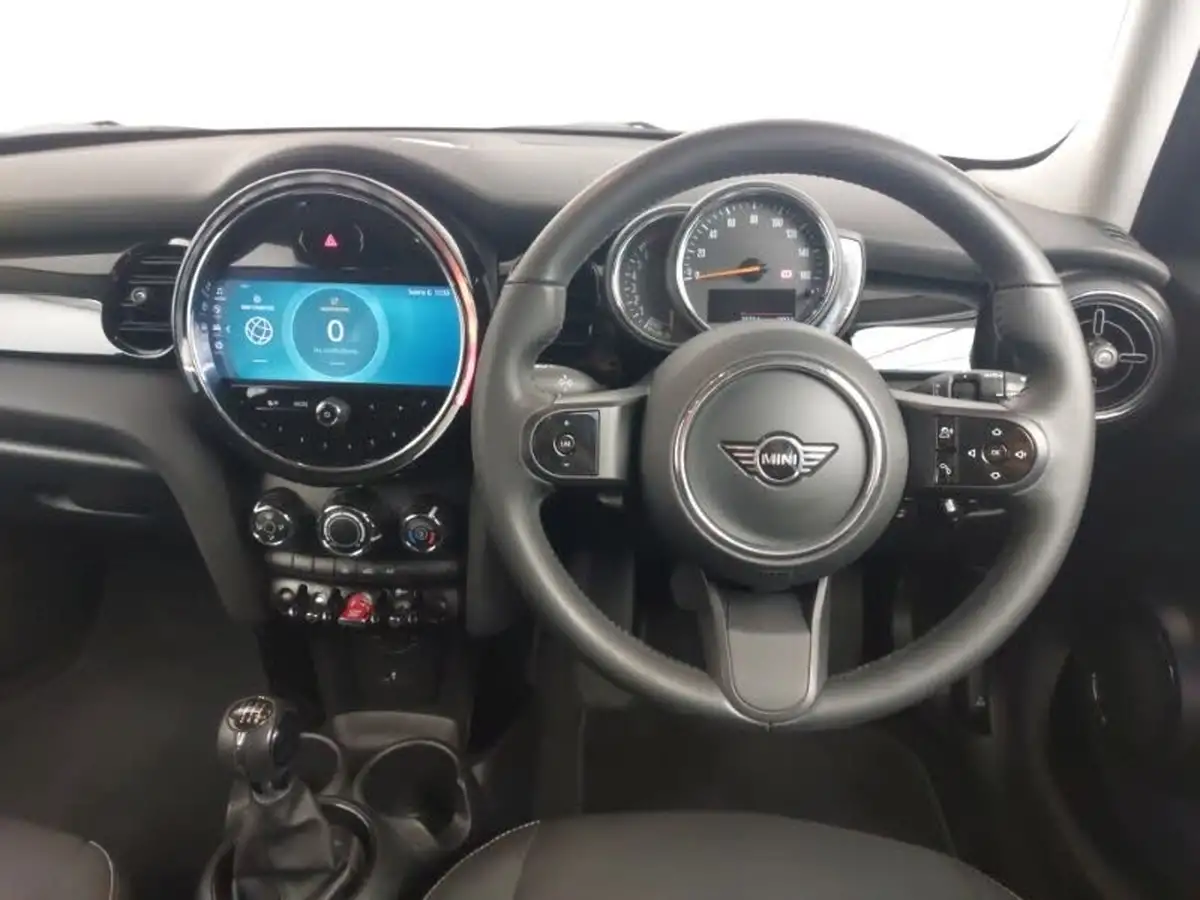 2021-mini-cooper-15-cooper-classic-hatchback-5d-big-4