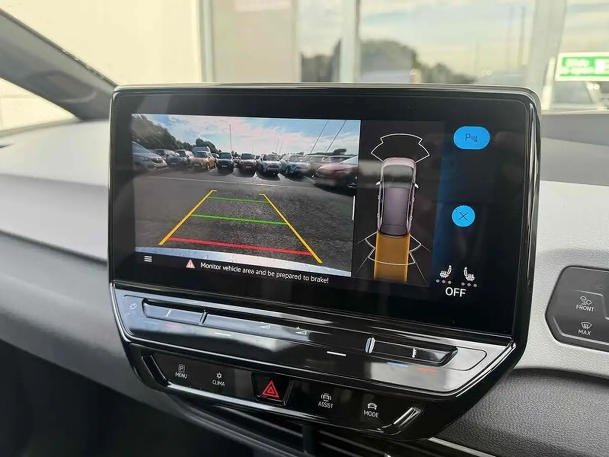 2021-volkswagen-id3-e-tour-big-40