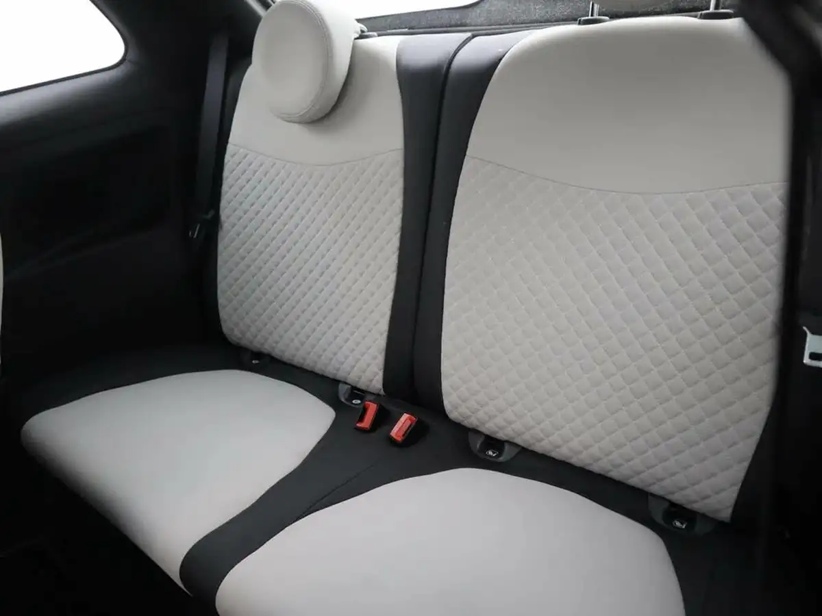 2022-fiat-500-10-dolcevita-big-14