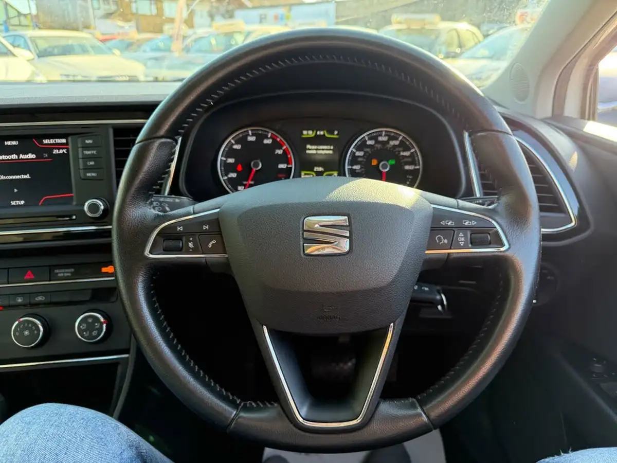 2015-seat-leon-12-se-tech-pack-tsi-110ps-hatchback-5d-dsg-big-24
