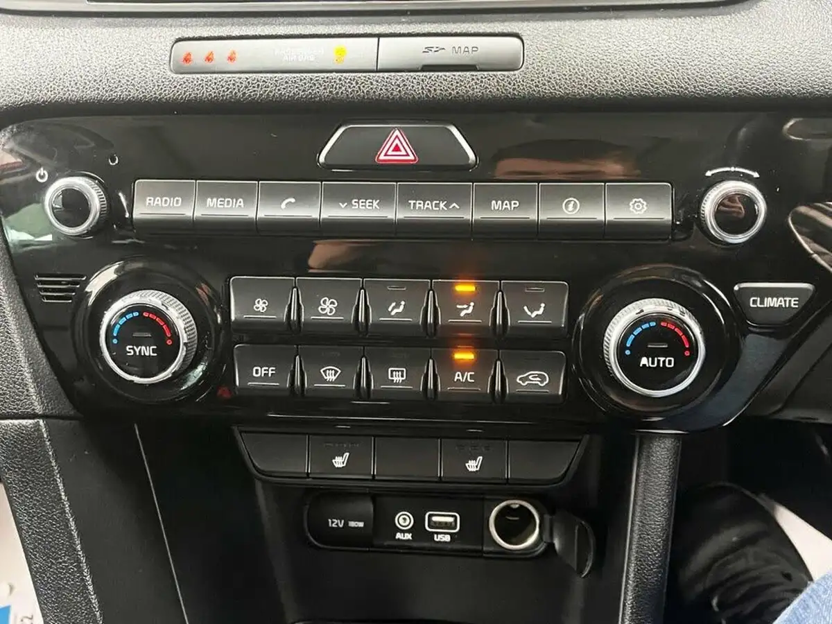 2017-kia-sportage-17crdi-3-114bhp-big-24