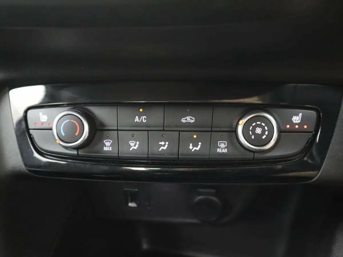 2021-vauxhall-corsa-12i-se-premium-big-28