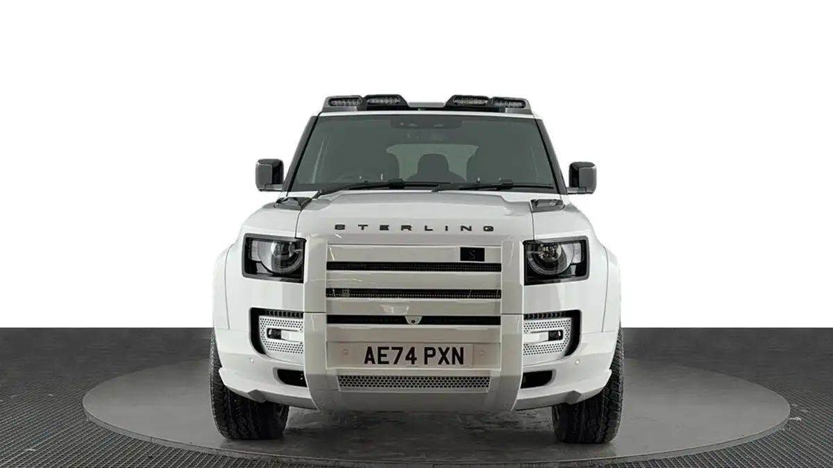 2024-land-rover-110-defender-big-7