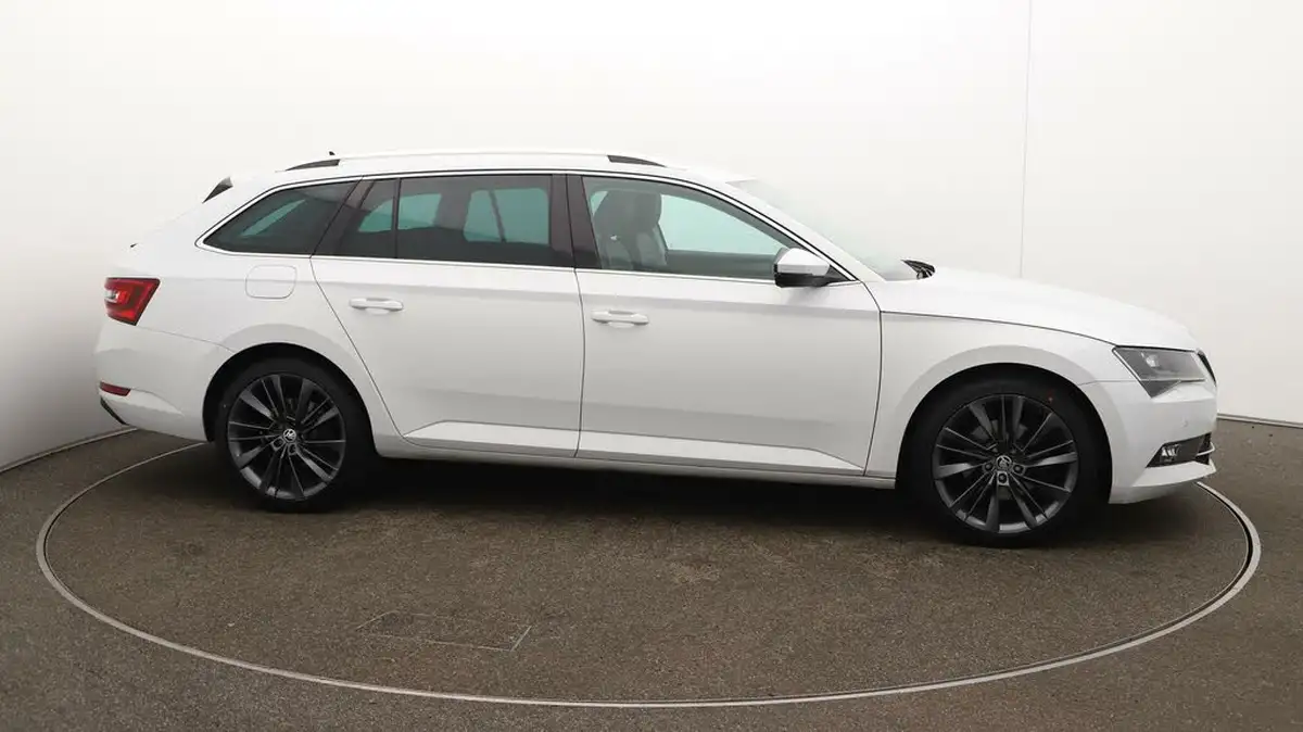 2018-skoda-superb-20tdi-scr-se-l-executive-190ps-estate-big-40