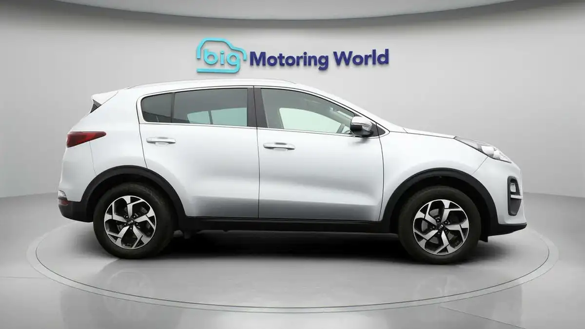 2021-kia-sportage-16-gdi-2-big-7