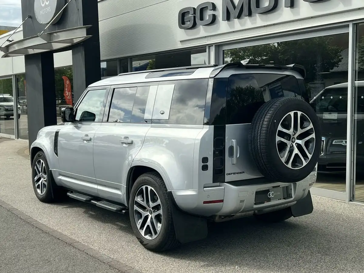 2024-land-rover-110-defender-30-d250-xs-edition-big-5