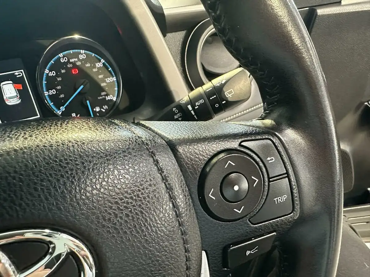 2017-toyota-rav4-25-vvt-i-business-edition-plus-big-15