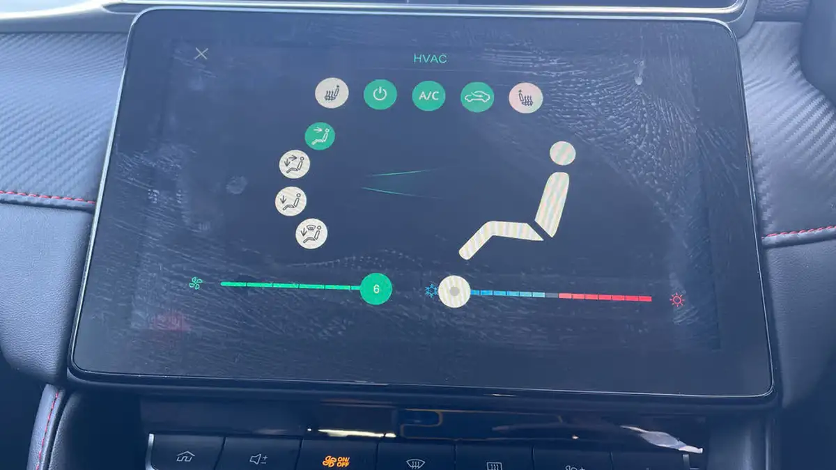 2024-mg-zs-suv-15-vti-tech-exclusive-big-24