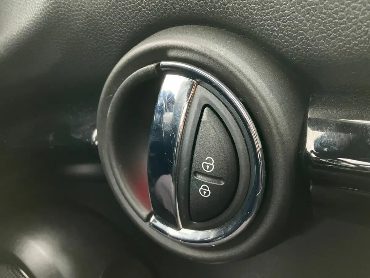 2019-mini-cooper-20-cooper-s-sport-189bhp-hatchback-3d-auto-big-38