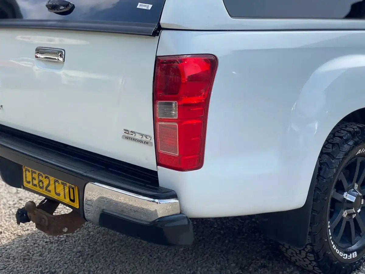 2012-isuzu-d-max-25td-utah-big-61