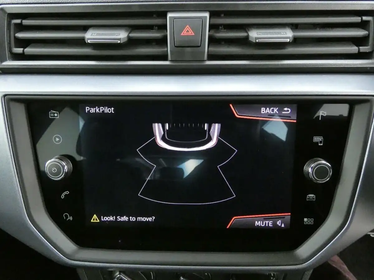 2021-seat-arona-10-tsi-se-technology-95ps-big-12