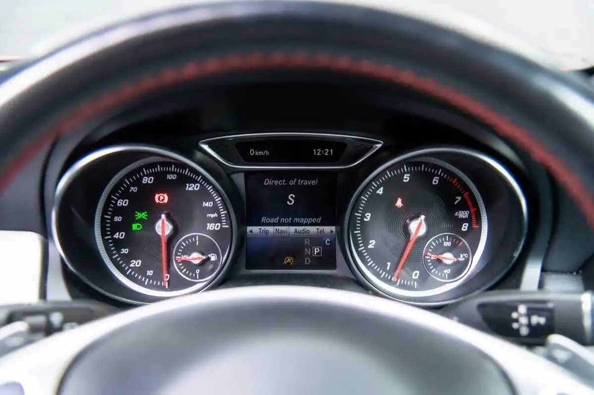 2020-mercedes-benz-gla-class-16-gla-200-amg-line-edition-plus-7g-dct-big-27