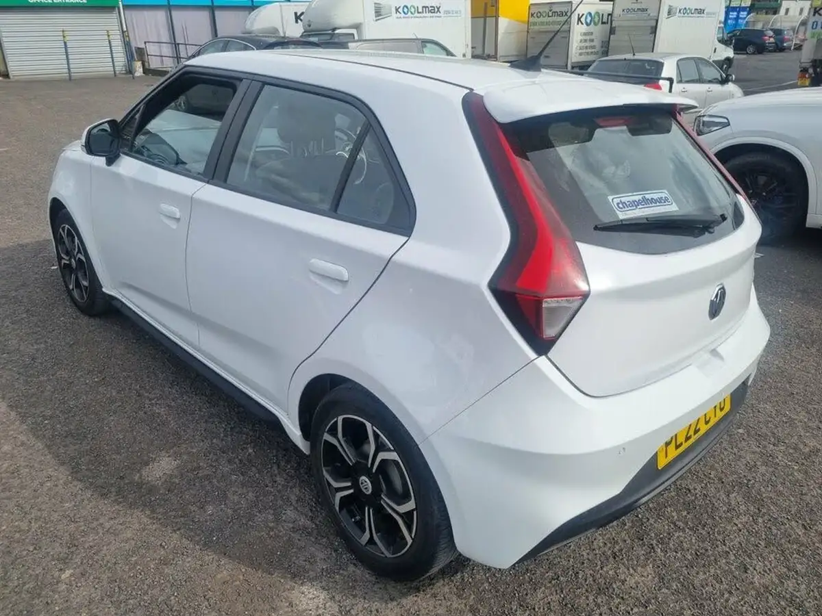 2022-mg-mg3-15-vti-tech-exclusive-nav-big-13