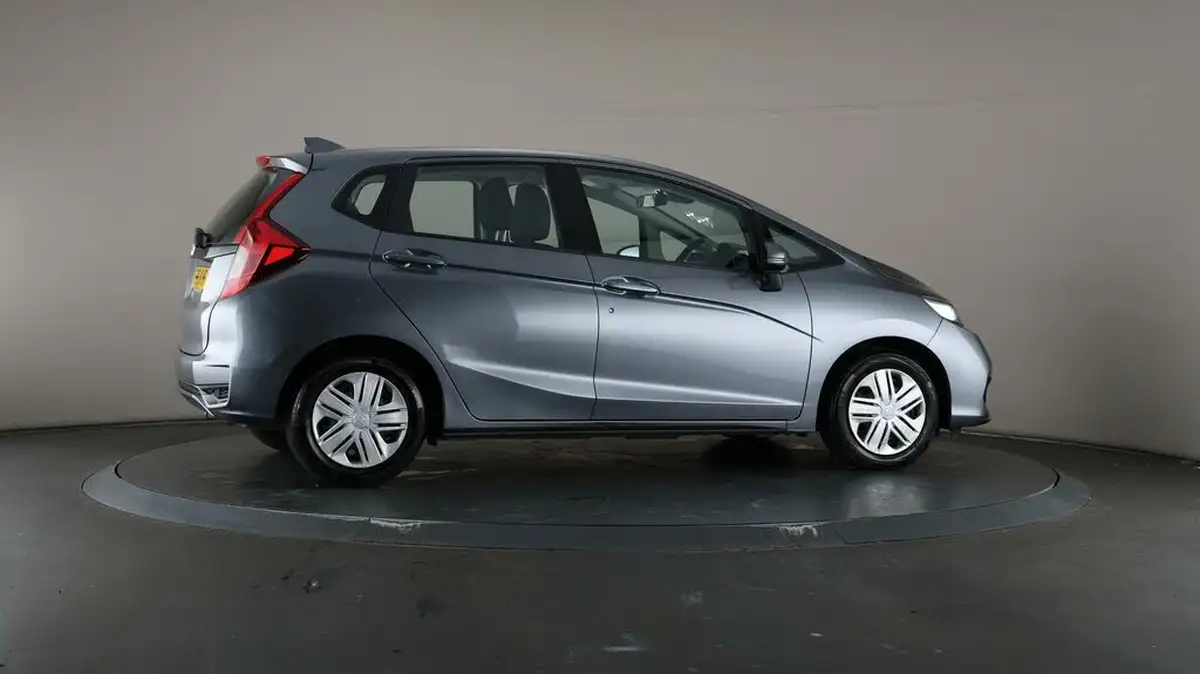 2019-honda-jazz-13-i-vtec-s-big-58