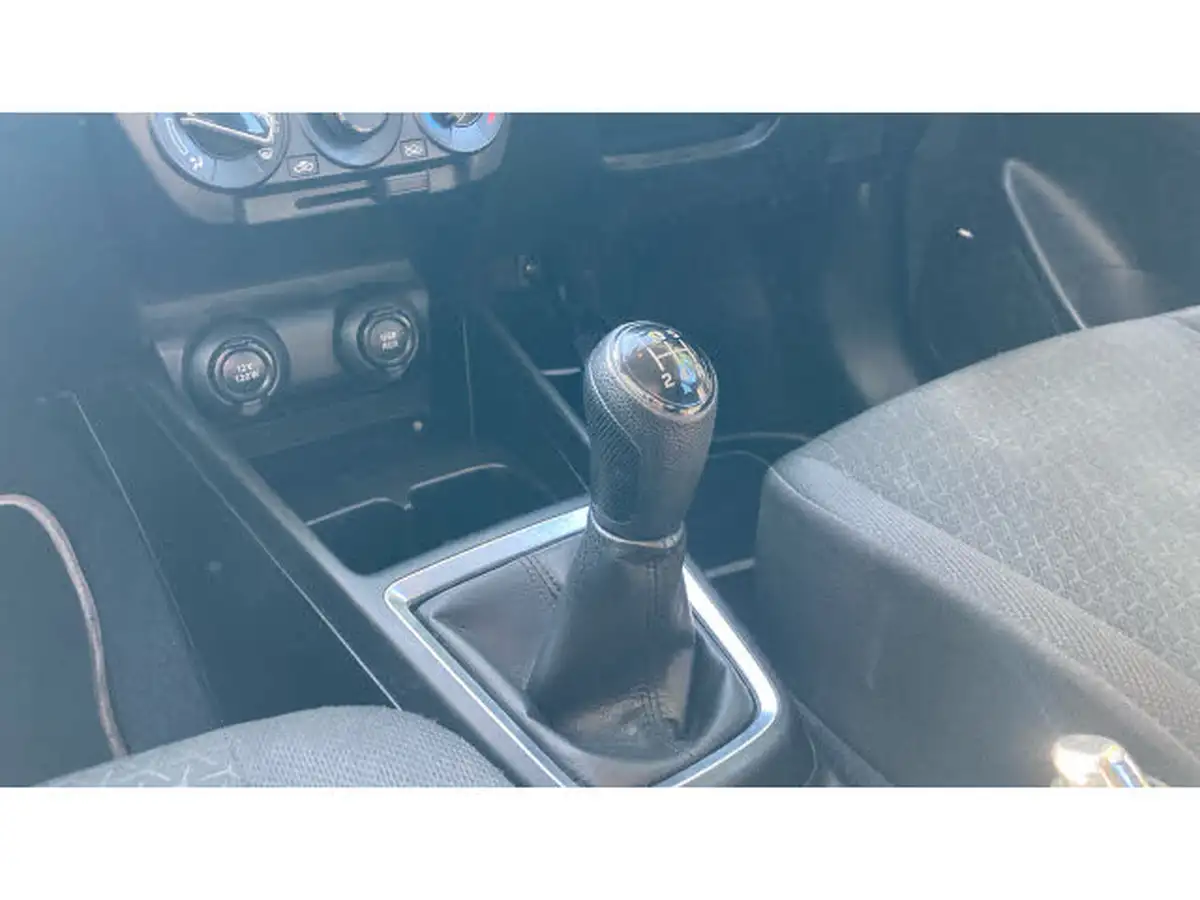 2018-suzuki-swift-10-boosterjet-sz-t-111ps-big-12