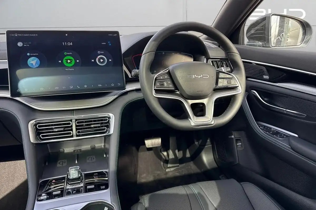 2025-byd-seal-15-boost-big-11