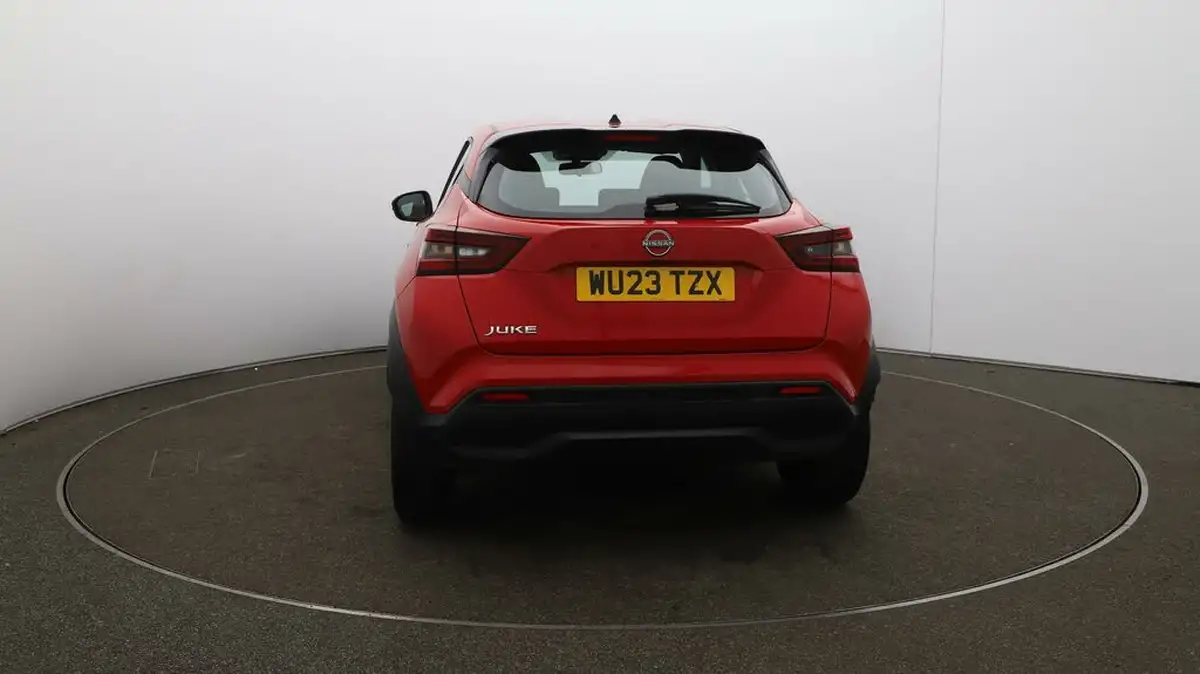 2023-nissan-juke-10-dig-t-visia-big-54