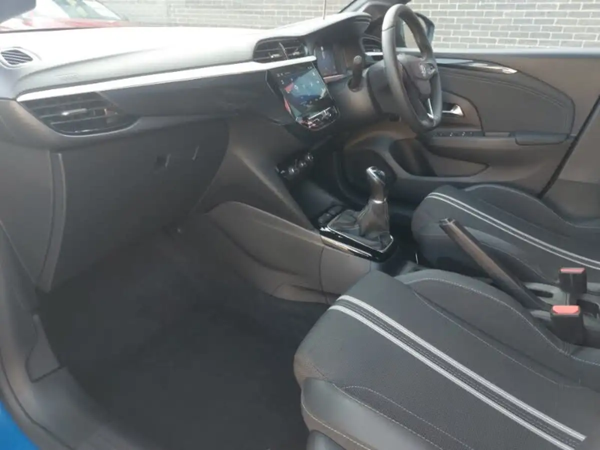 2024-vauxhall-corsa-12i-gs-big-4