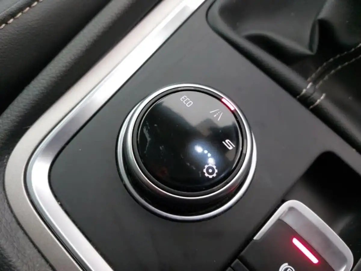2023-seat-ateca-15-ecotsi-xperience-big-18