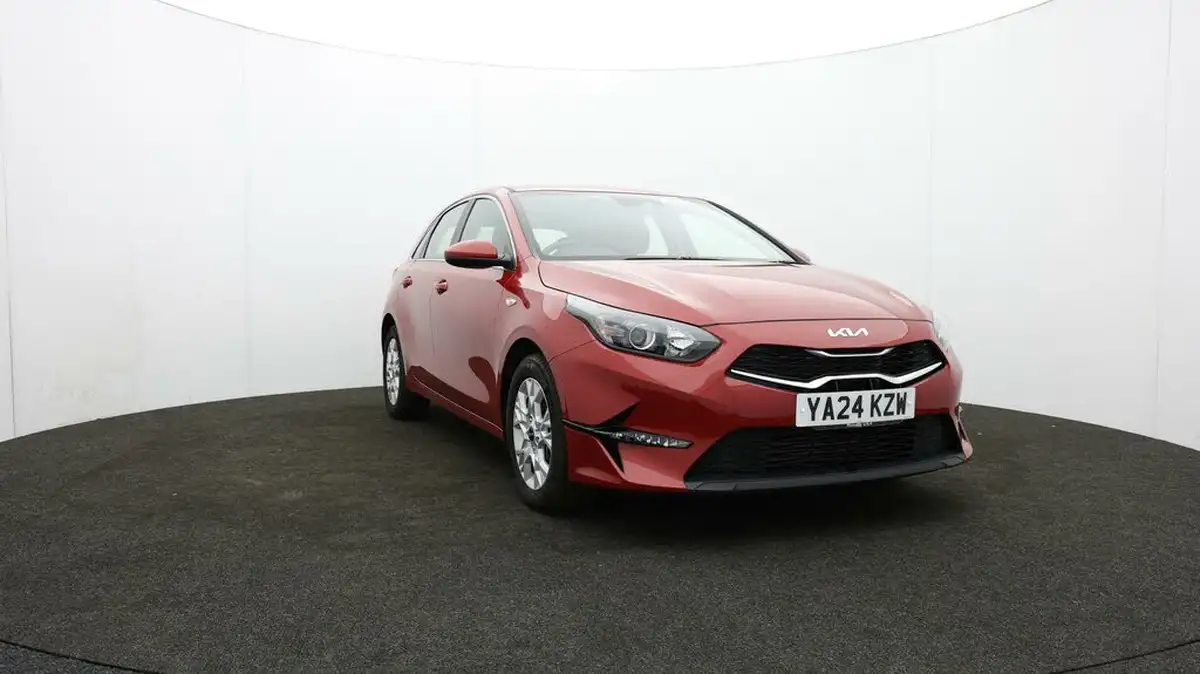 2024-kia-ceed-15-t-gdi-2-138bhp-hatchback-big-43