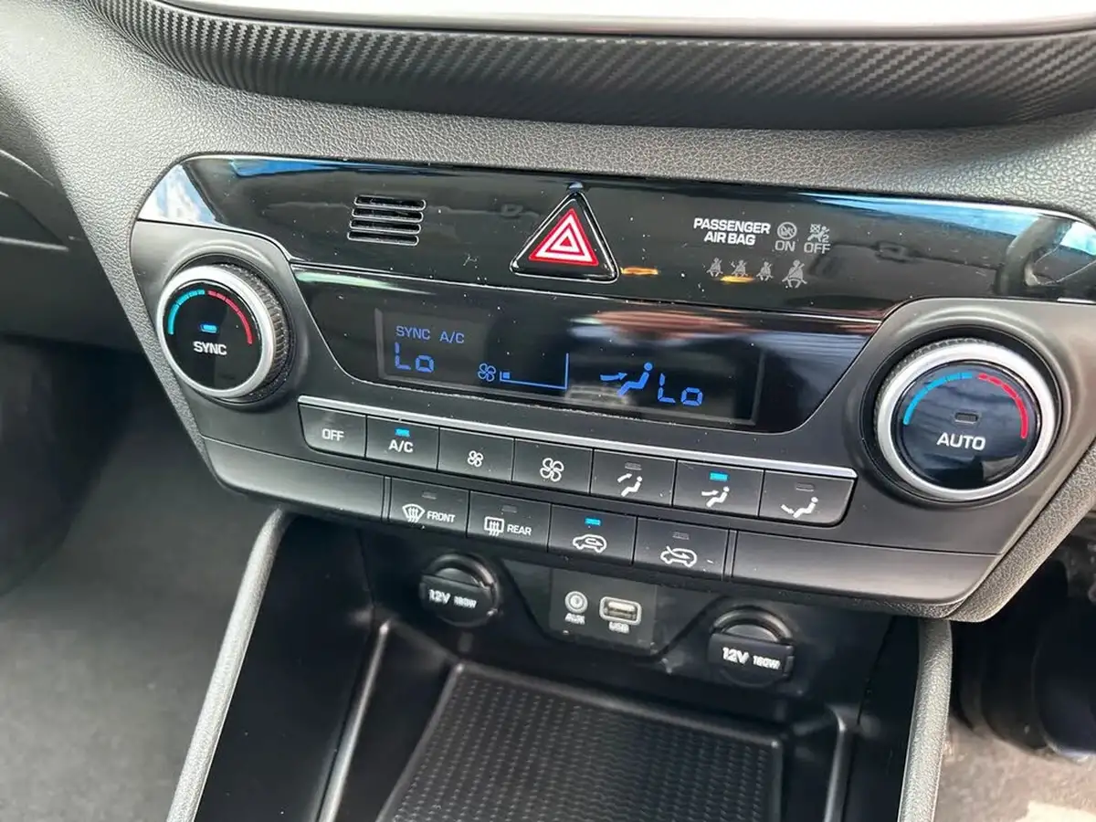 2021-hyundai-tucson-16crdi-se-nav-115ps-big-25