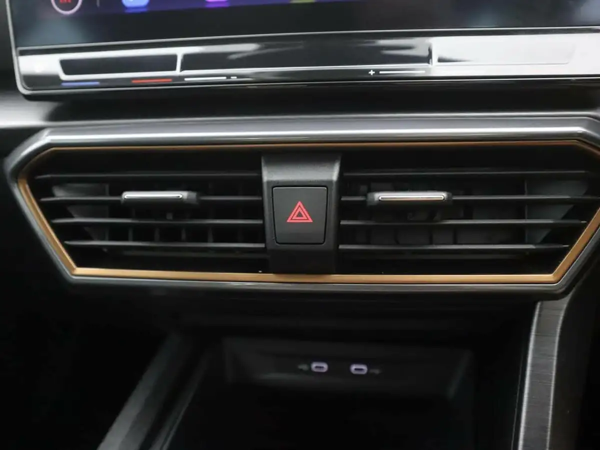 2021-cupra-formentor-15-tsi-v2-dsg-big-27