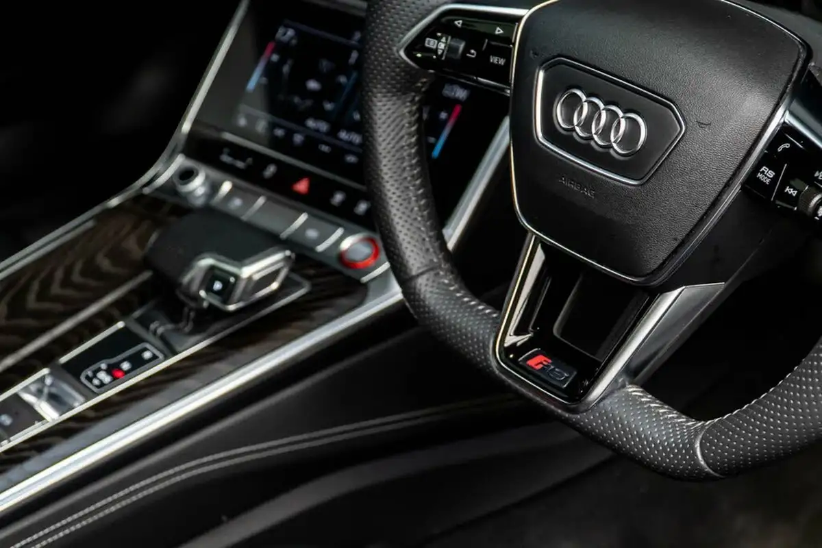 2020-audi-rs6-avant-40-tfsi-vorsprung-big-35