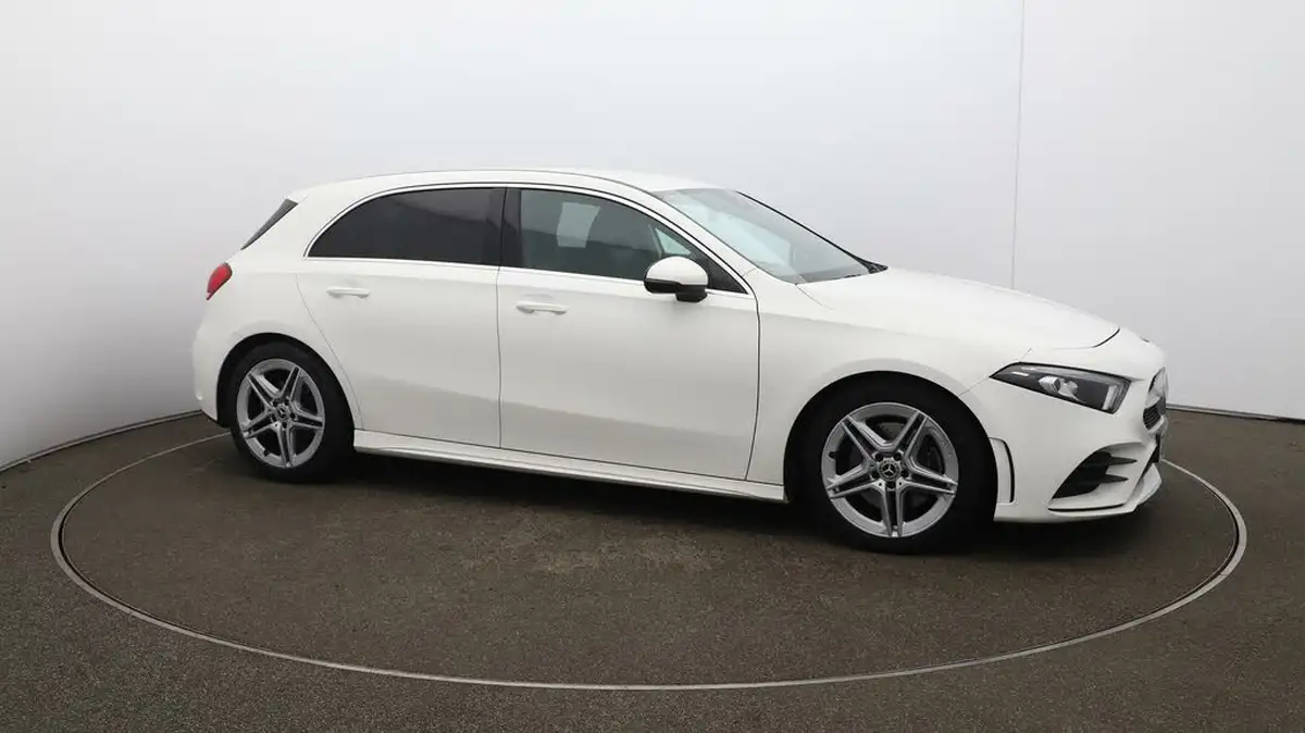 2020-mercedes-benz-a-class-20d-a220d-amg-line-hatchback-5d-big-37