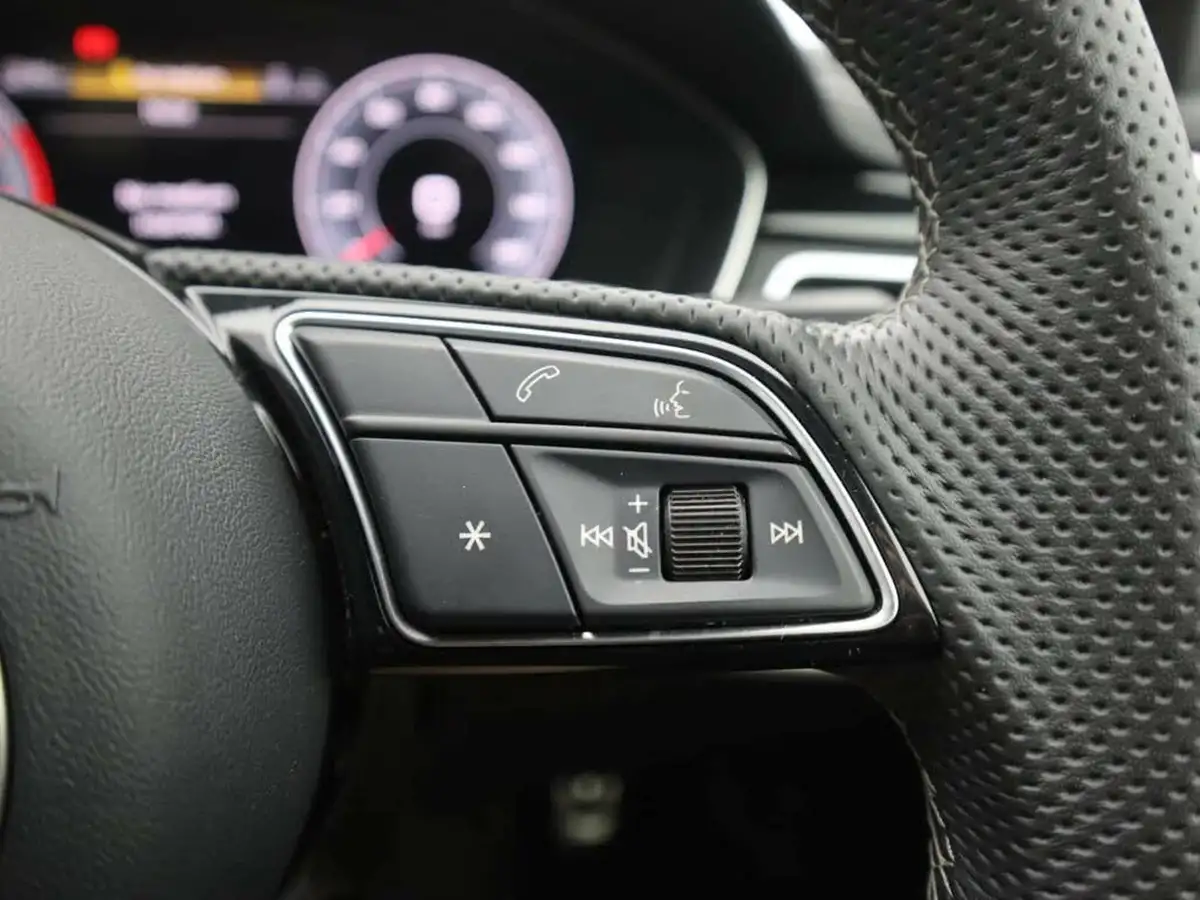 2023-audi-a4-20-35-tfsi-s-line-big-36