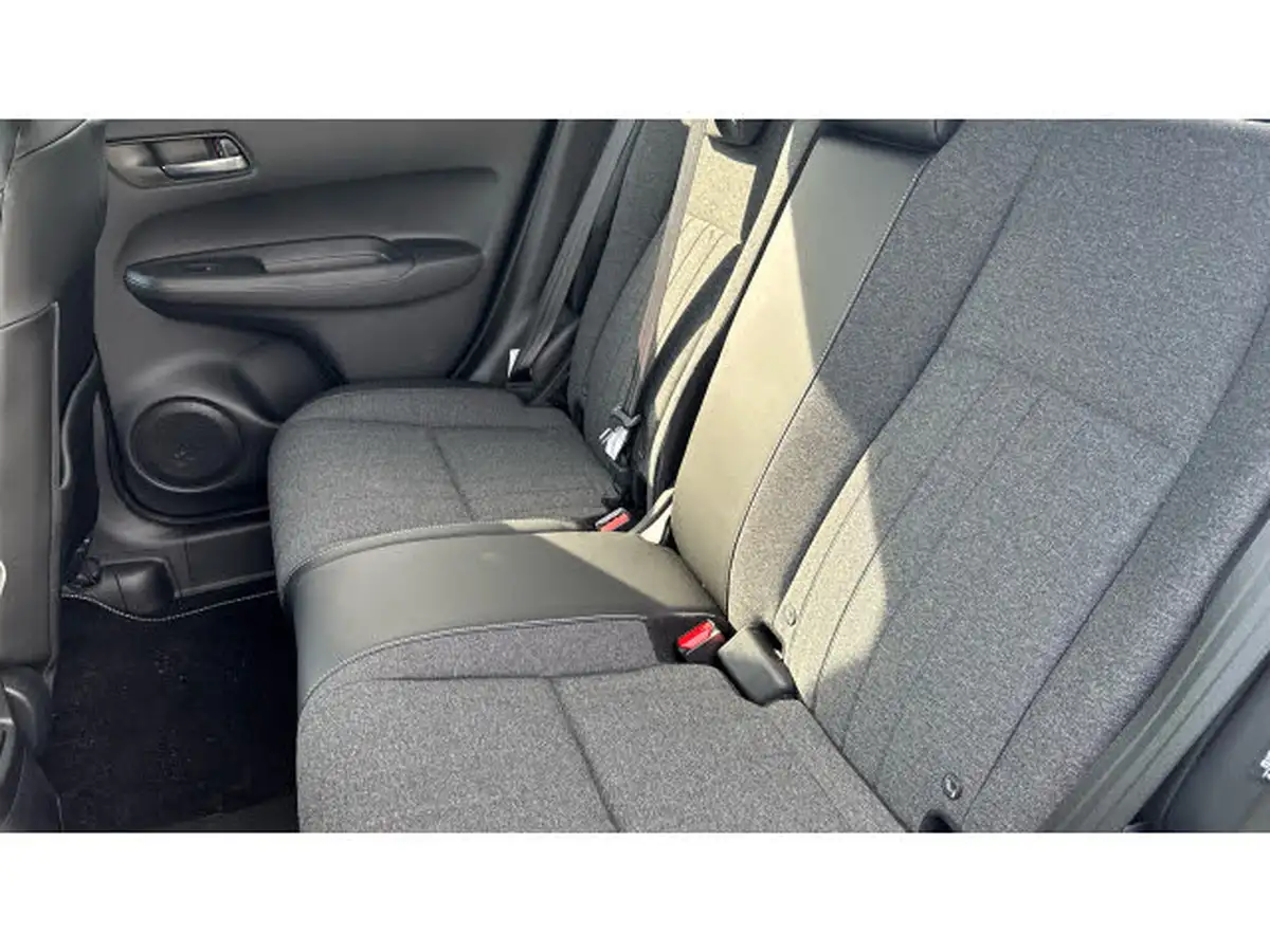 2025-honda-jazz-15-i-mmd-advance-big-23