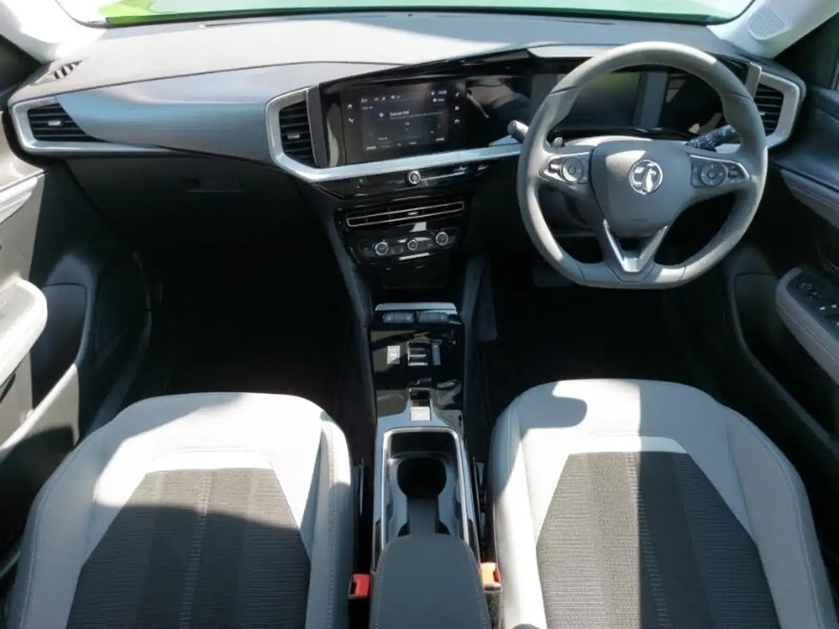 2024-vauxhall-mokka-12-design-130ps-auto-big-2