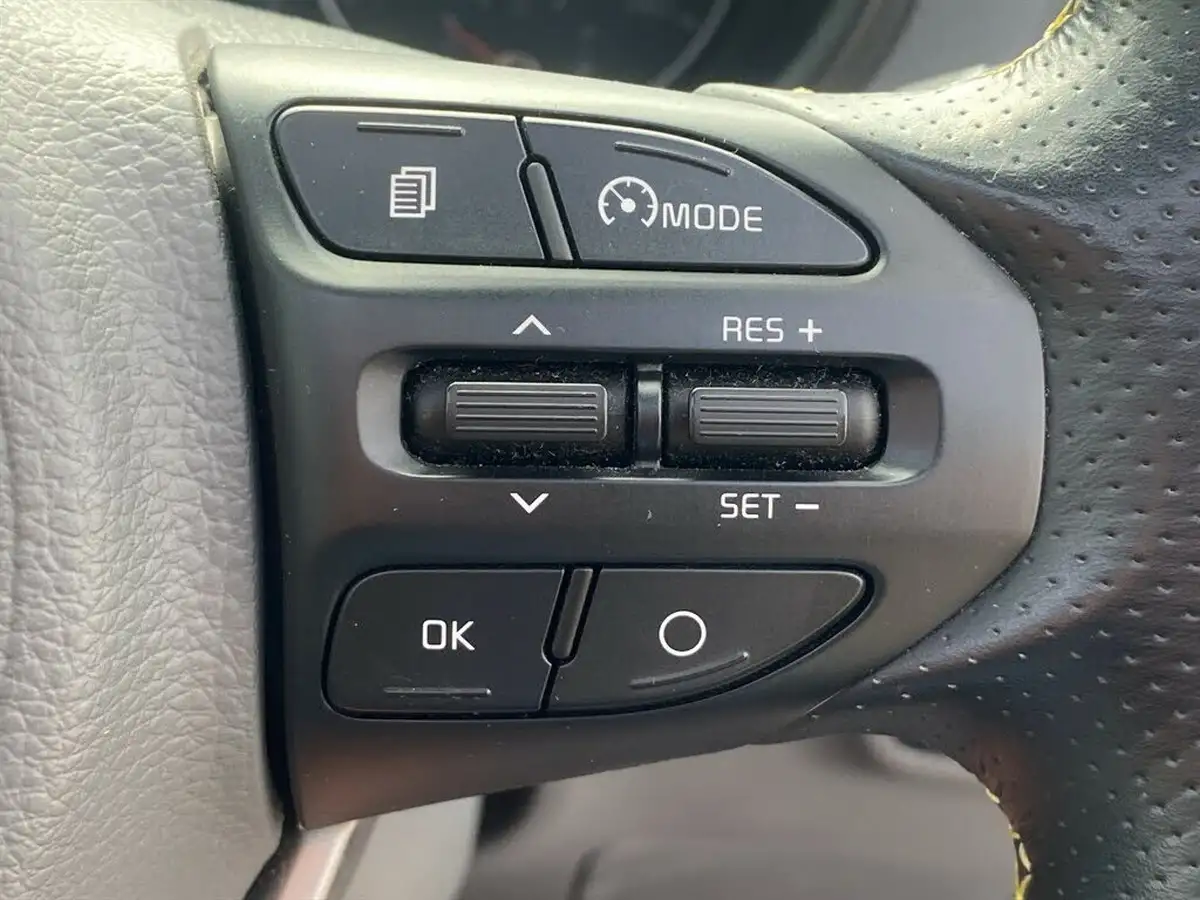 2018-kia-picanto-125-x-line-s-big-27