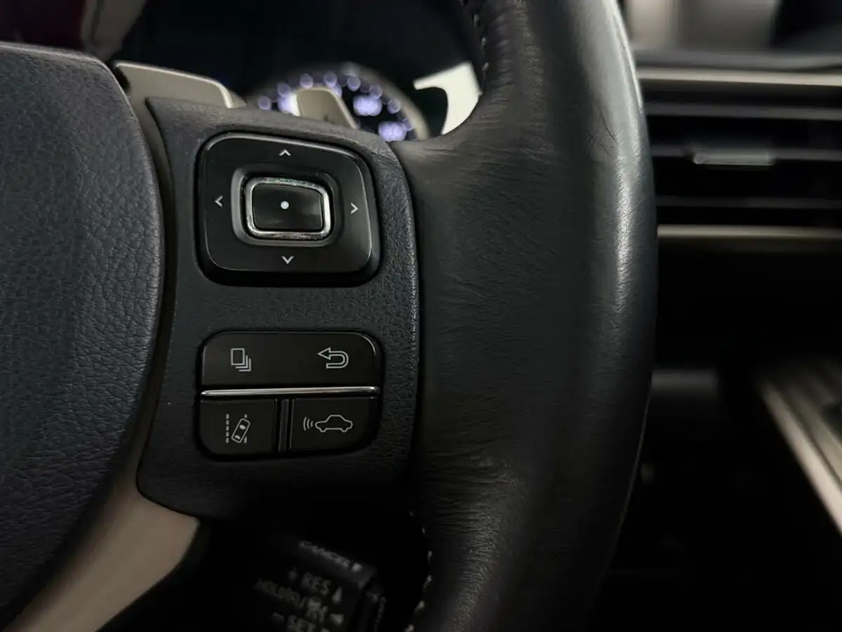 2018-lexus-is-300h-25-advance-lexus-navigation-big-22