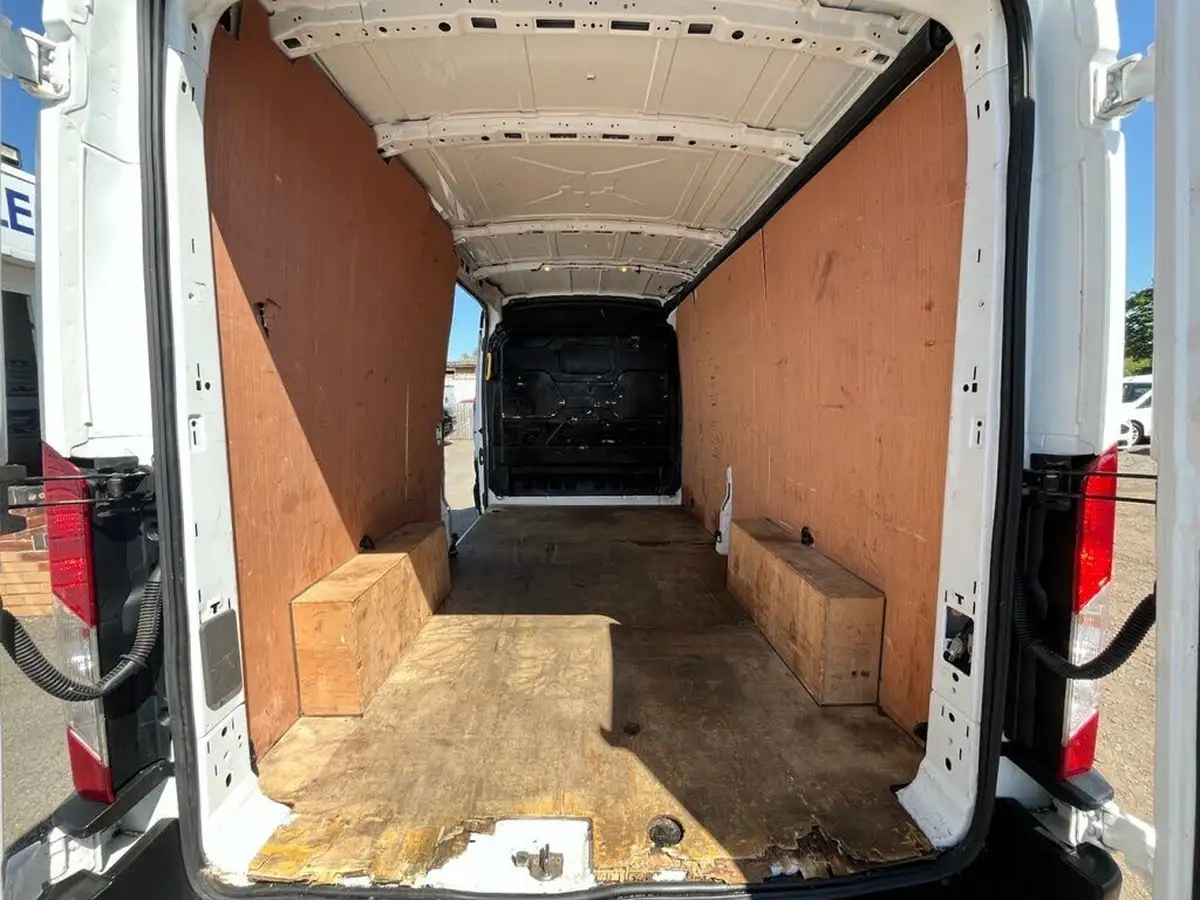 2022-ford-transit-20tdci-350-l3h2-leader-130pseu6dt-panel-van-big-26