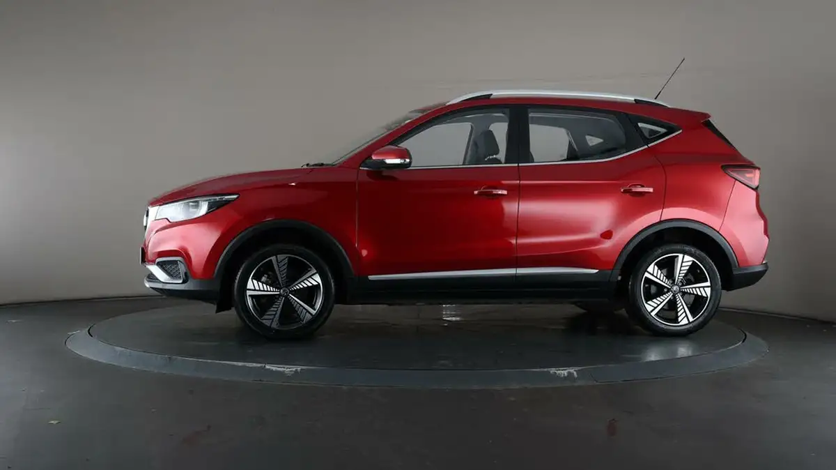 2021-mg-zs-suv-e-exclusive-ev-big-37