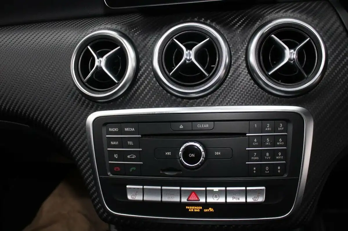 2017-mercedes-benz-a-class-21d-a200d-amg-line-premiumss-7g-dct-big-16
