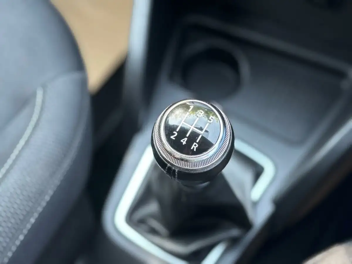 2019-dacia-duster-16-sce-comfort-big-39