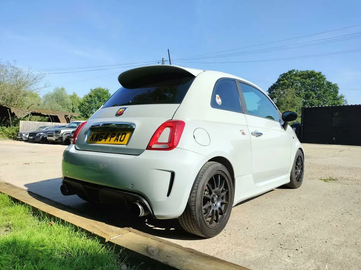 2015-fiat-500-14-abarth-t-jet-big-16
