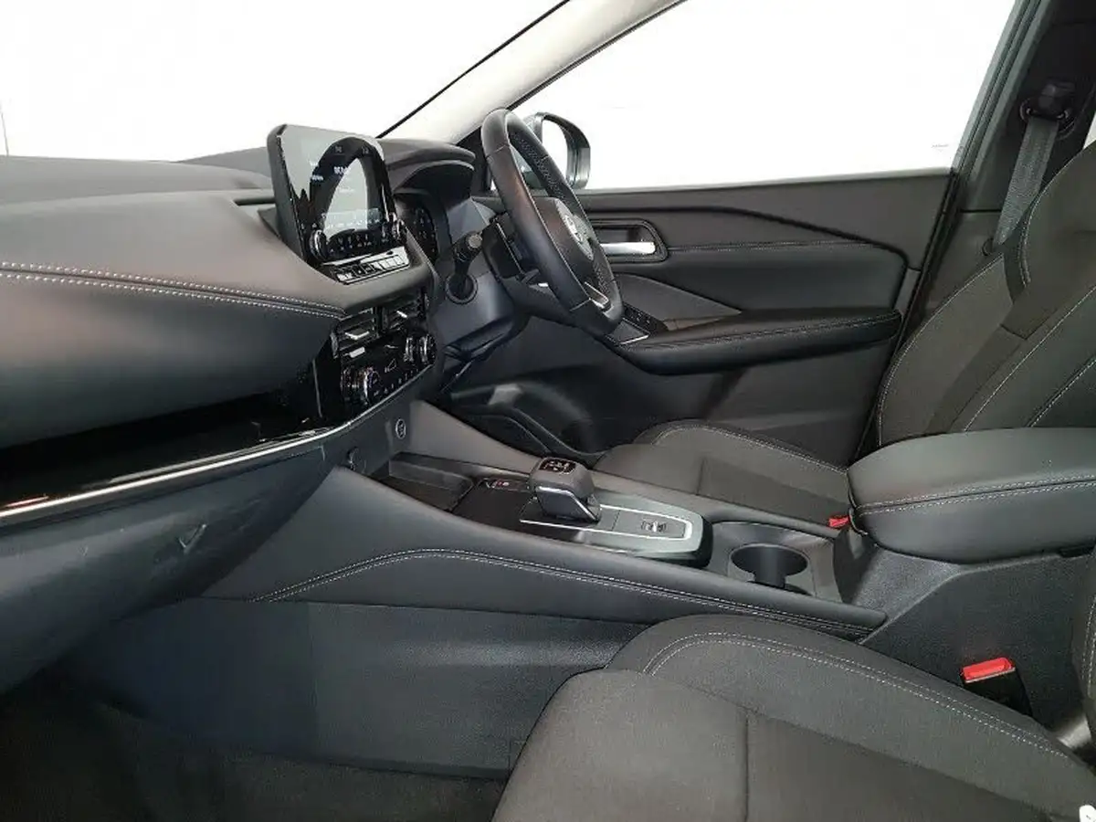 2022-nissan-qashqai-13-dig-t-n-connecta-160ps-auto-big-4