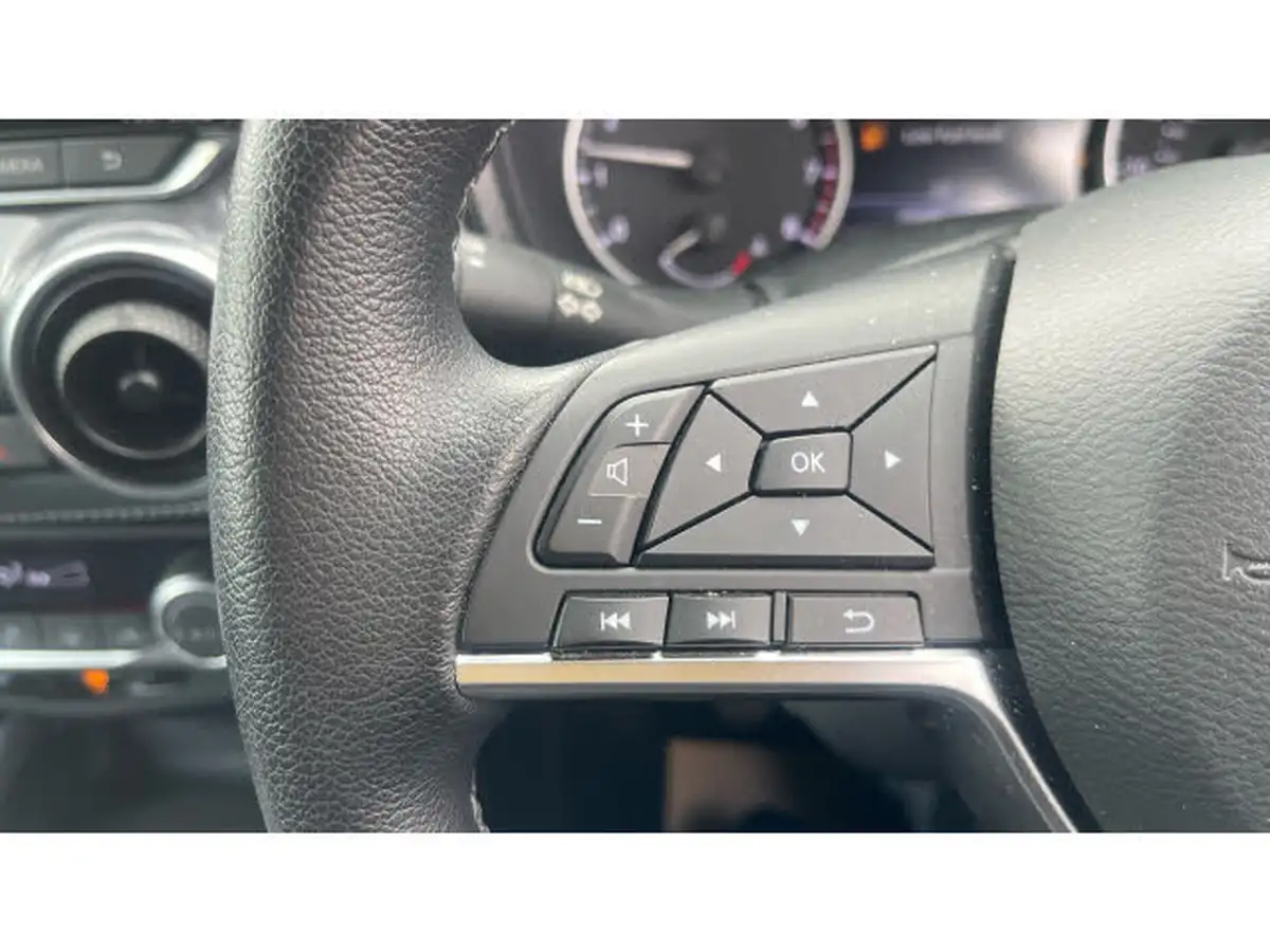 2022-nissan-juke-10-dig-t-n-connecta-big-28