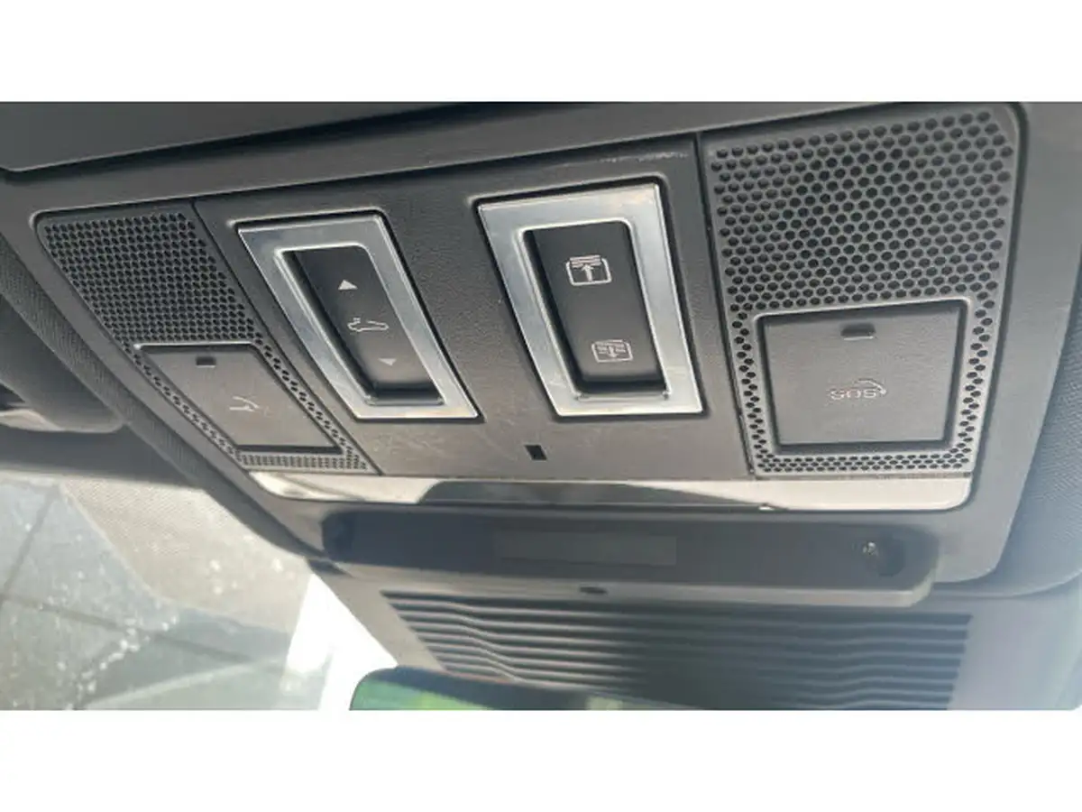 2021-jaguar-xf-20-d200-r-dynamic-se-rwd-saloon-4d-big-24
